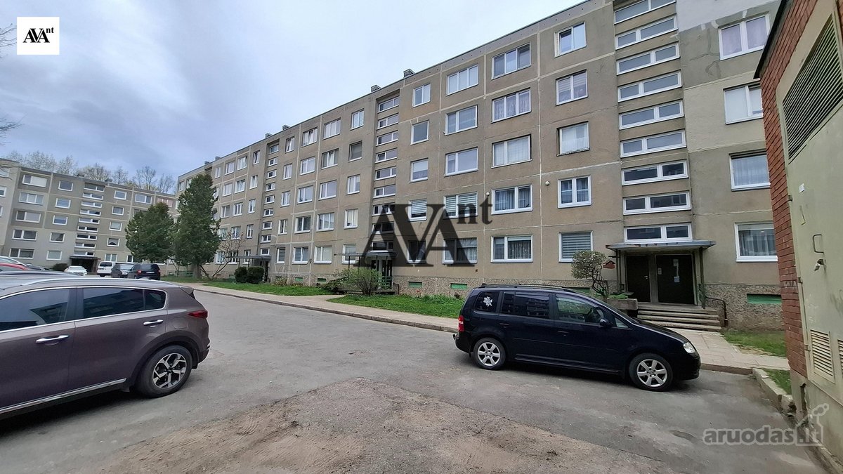 Parduodamas 2-jų kambarių butas antrame aukšte!