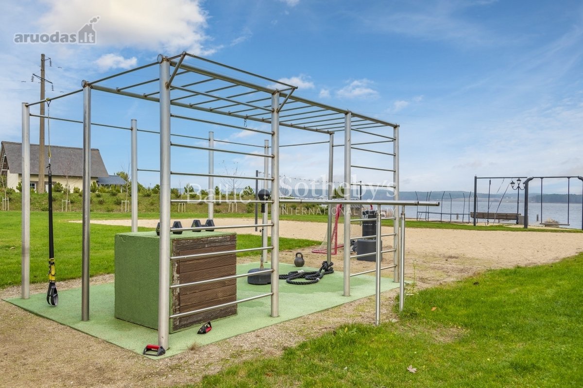 Solidus sklypas ant Elektrėnų marių kranto - nuotraukos Nr. 15