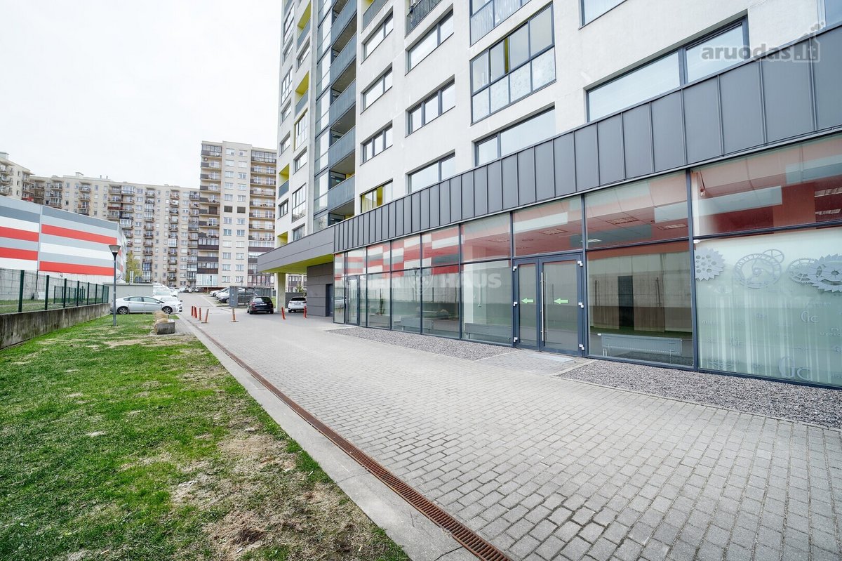 Nuomojamos 142,10 m² Prekybinės / Paslaugų - nuotraukos Nr. 2