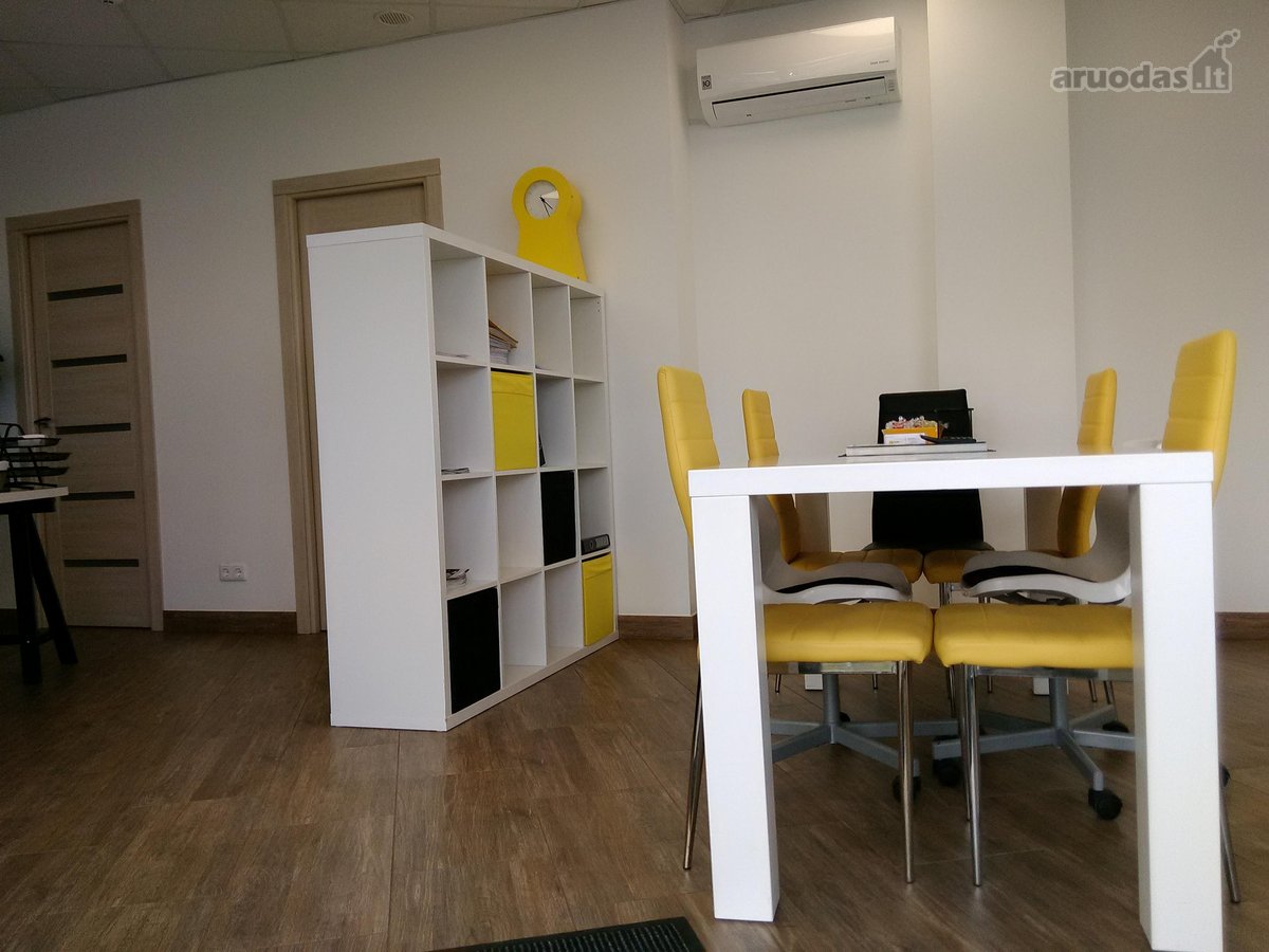 Parduodamos pirmame aukste patalpos Kareiviu - nuotraukos Nr. 5