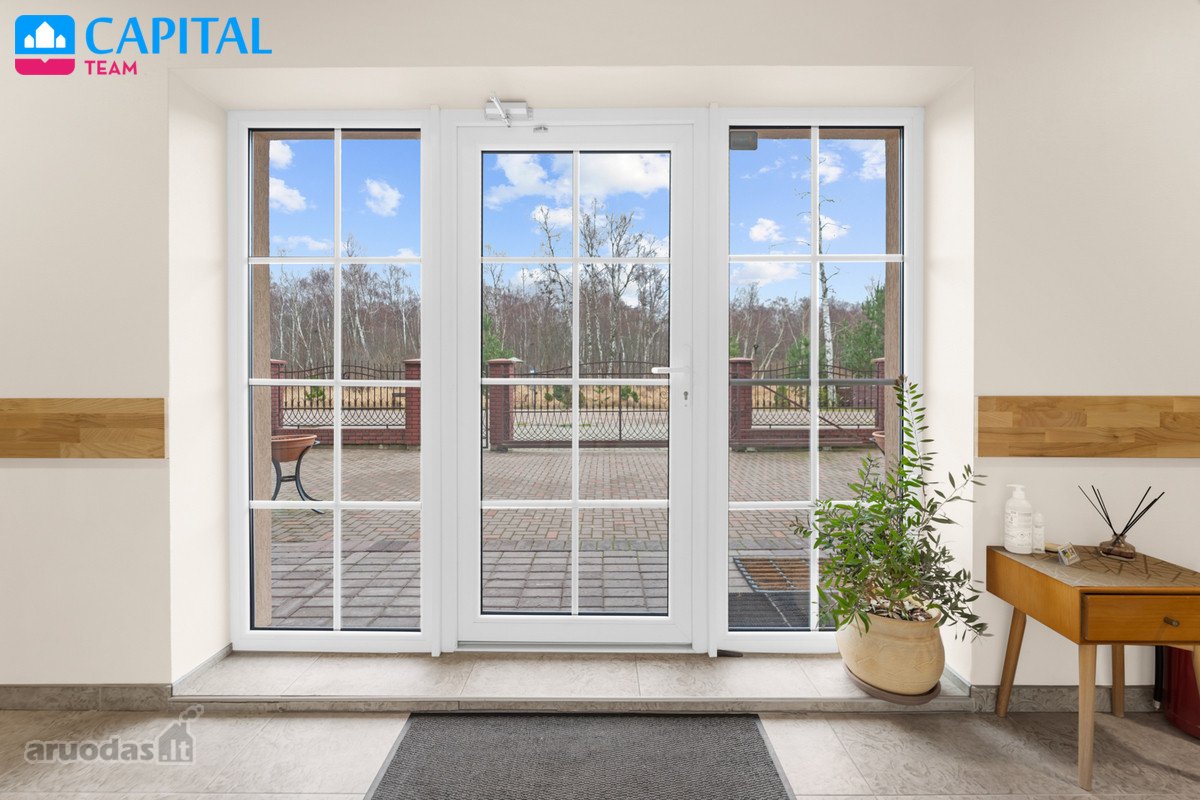 Parduodamas gyvenamojo namo ir apartamentų - nuotraukos Nr. 39