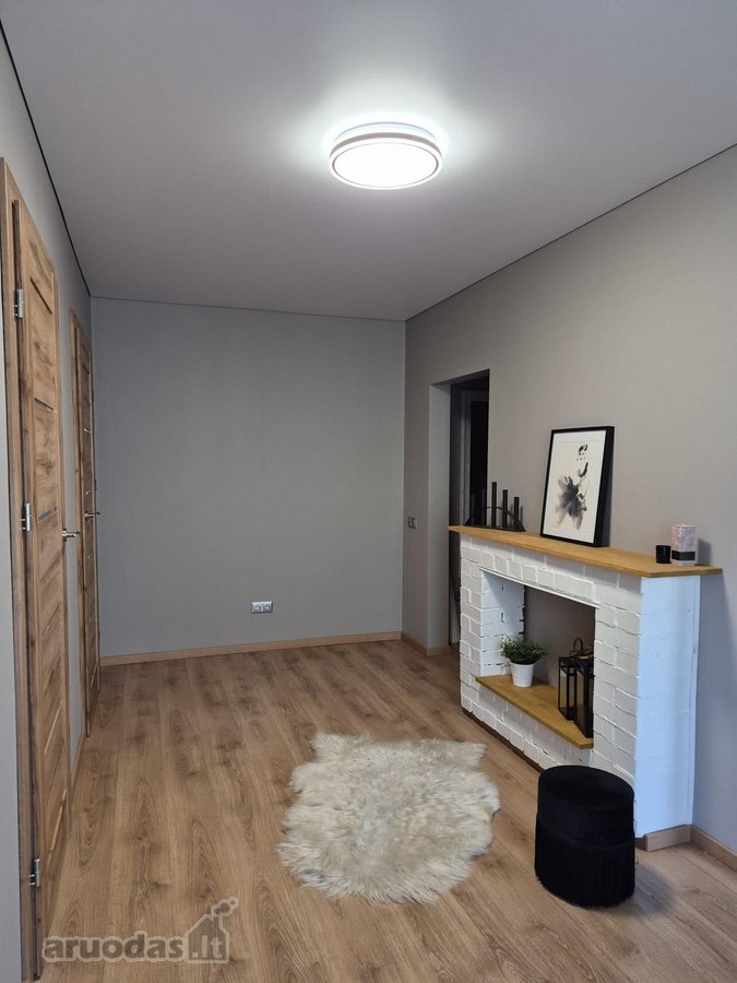 Erdvus, šviesus ir jaukus dviejų kambarių - nuotraukos Nr. 19