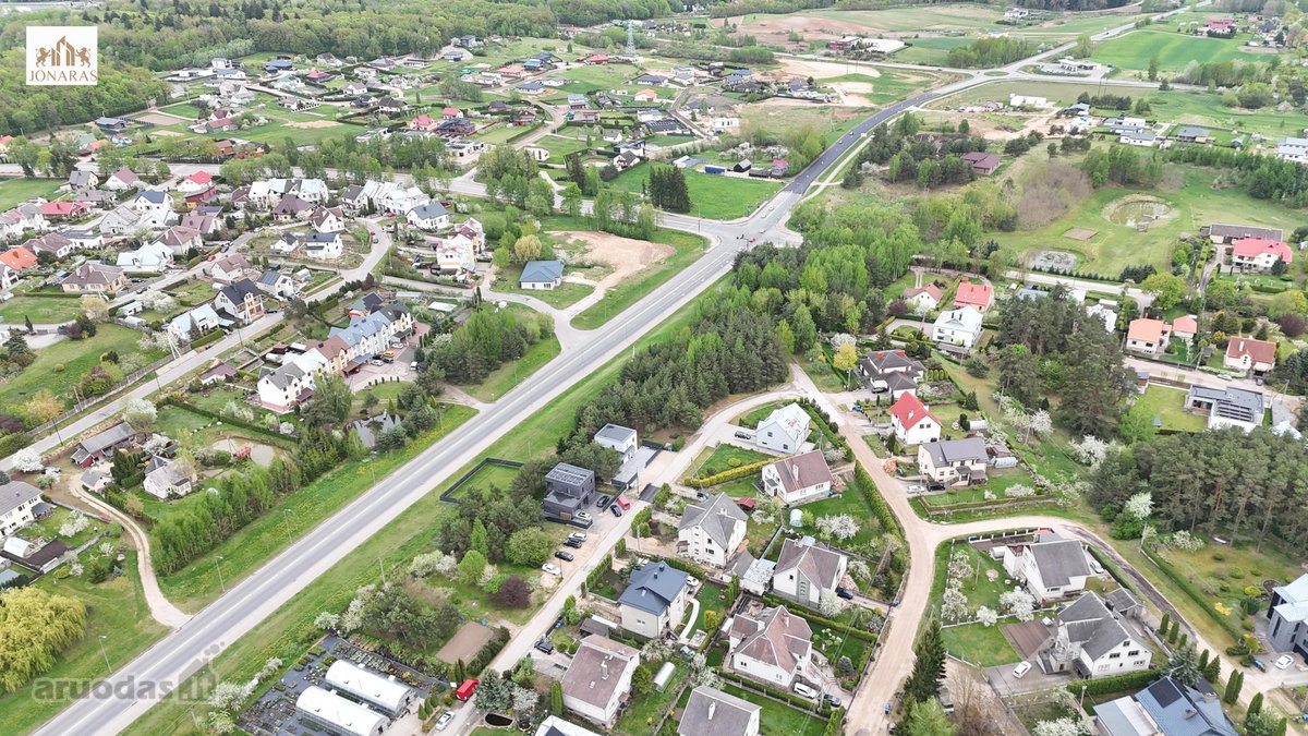 Parduodamas tvarkingas, pilnai įrengtas ir - nuotraukos Nr. 5
