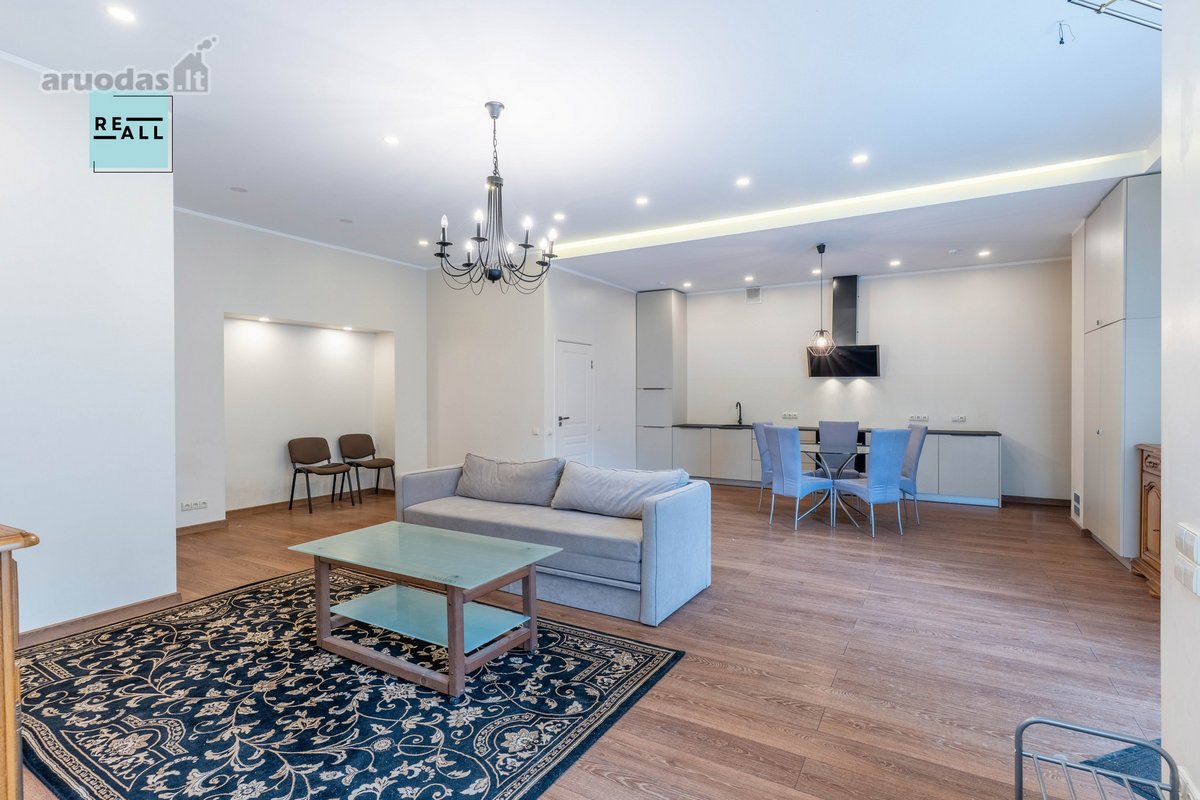 Parduodamas Išskirtinis Butas Kauno Centre, S