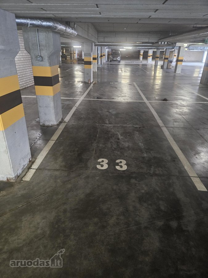 Parduodama požeminė automobilių stovėjimo