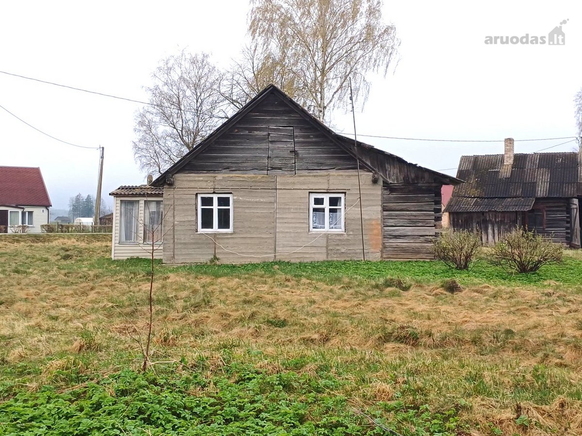 Gyvenamasis namas su žemės sklypu ir - nuotraukos Nr. 4
