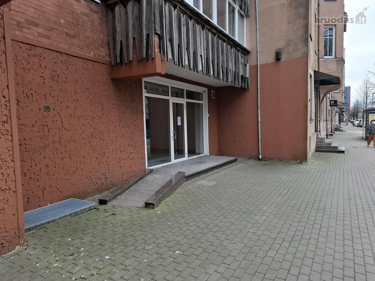 Parduodamos tvarkingos patalpos miesto centre - nuotraukos Nr. 7