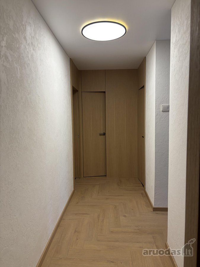 Parduodamas jaukus ir kokybiškai įrengtas