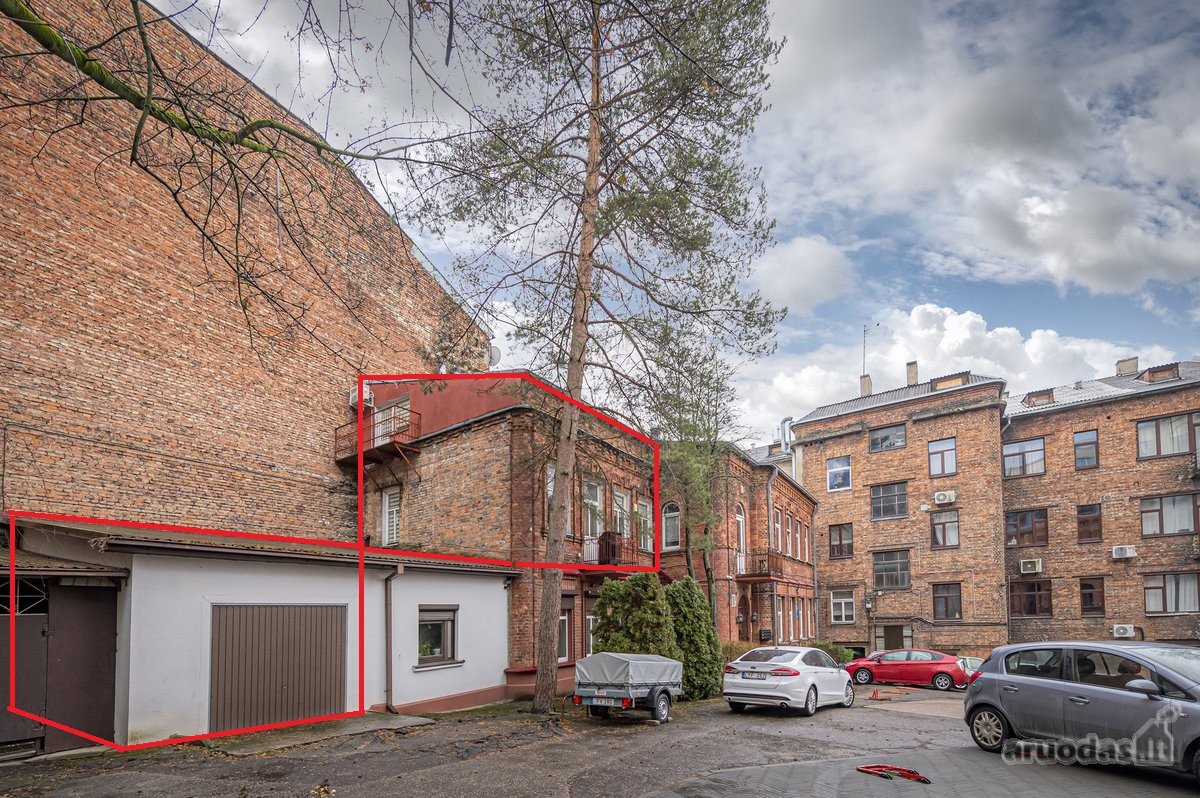 Miesto centre, vidiniame kieme, parduodamas - nuotraukos Nr. 2