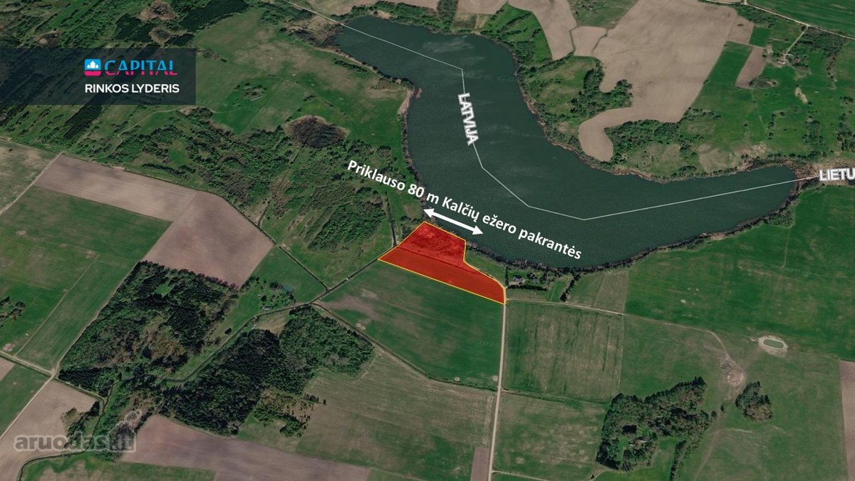 Parduodami du besiribojantys sklypai prie