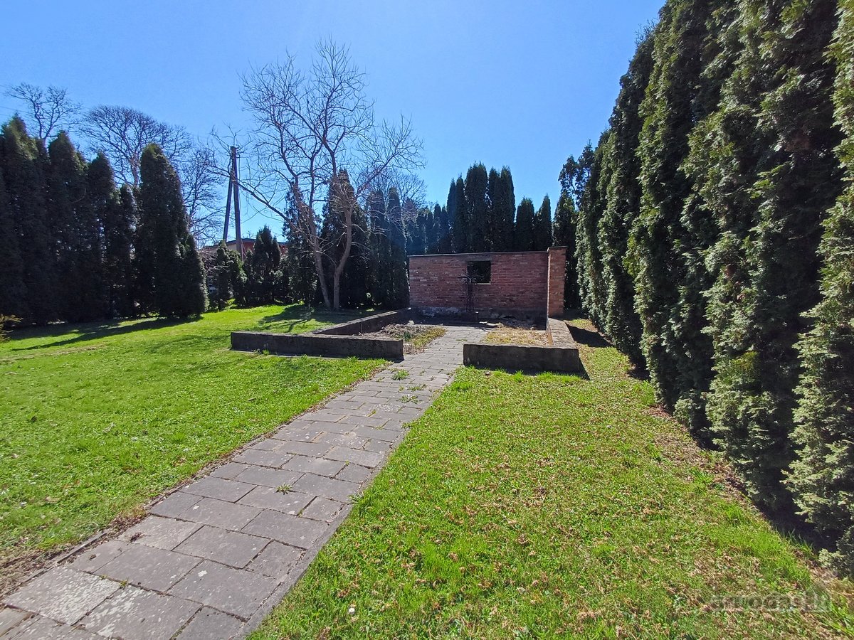 Gyvenamasis namas su žemės sklypu - nuotraukos Nr. 17