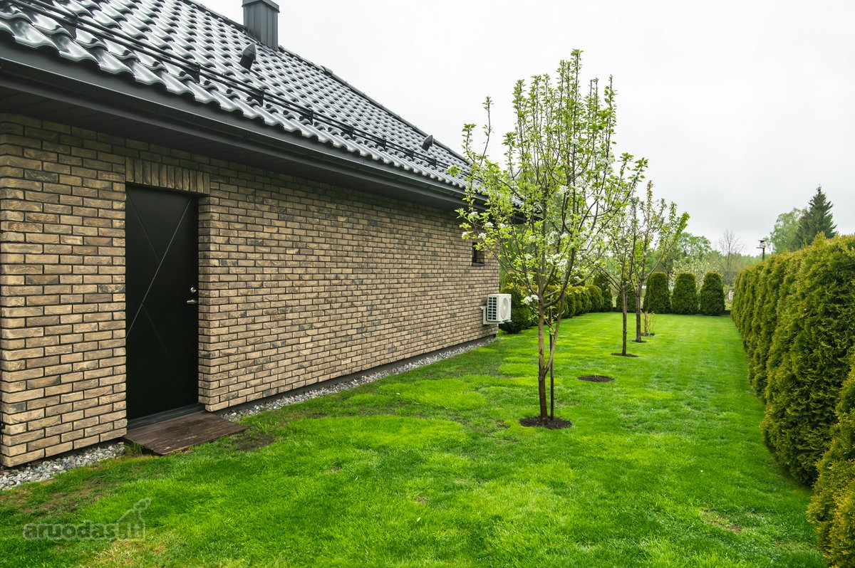 Yra namų, kurie atrodo gražiai nuotraukose. - nuotraukos Nr. 35