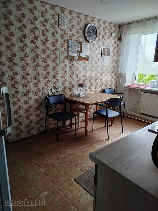 Parduodamas erdvus 3 kambarių butas Kretingos - nuotraukos Nr. 17