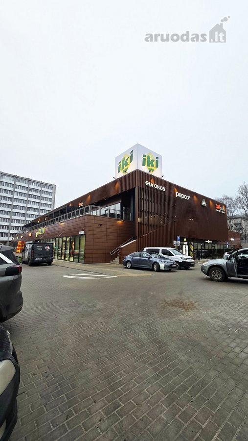 Naujame prekybos ir paslaugų centre