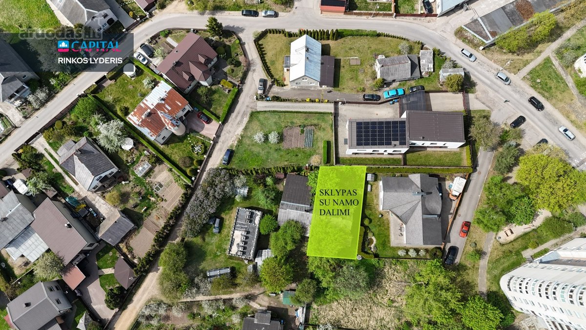 Parduodama Namo Dalis Su Nuosavu Žemės Sklypu
