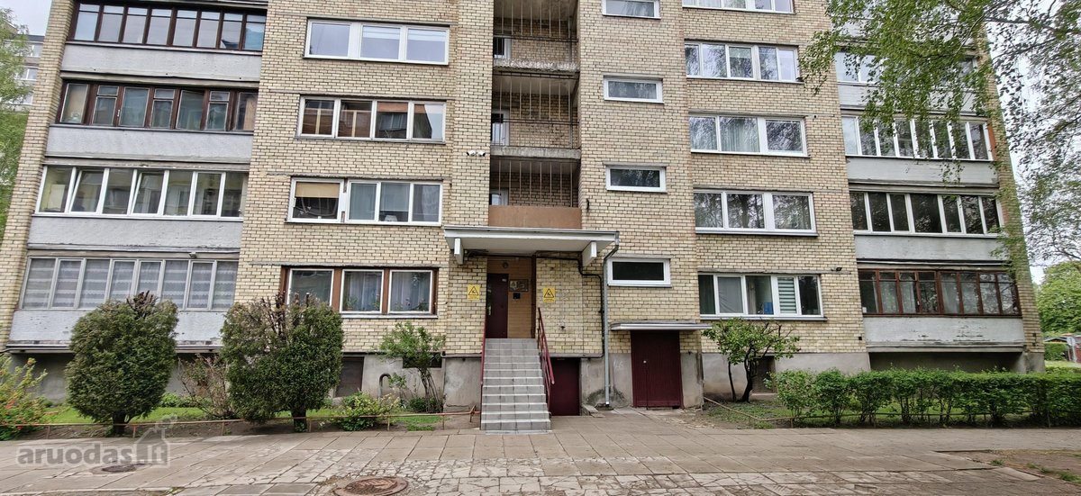 Taip pat yra sandėliukas rusyje 1.51m2.