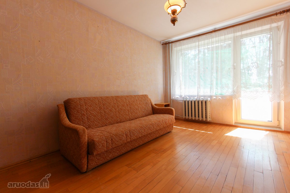 Parduodamas erdvus trijų kambarių butas - nuotraukos Nr. 15