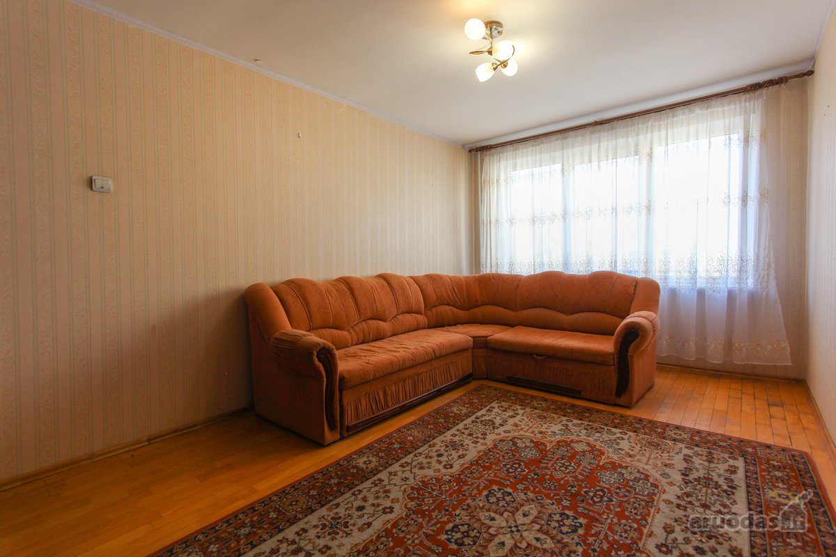 Parduodamas erdvus trijų kambarių butas - nuotraukos Nr. 18