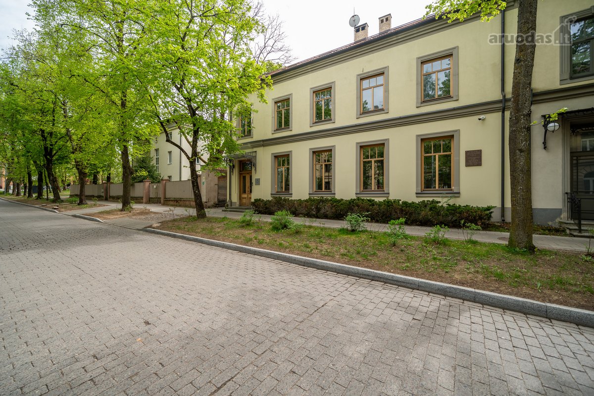 Naujamiestyje, prestižinėje ir istoriškai - nuotraukos Nr. 2