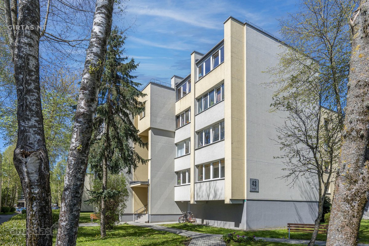 Parduodamas Erdvus 3 Kambarių Butas