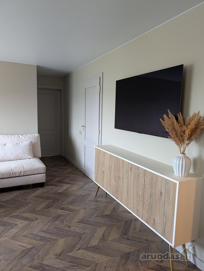 Parduodamas itin jaukus, tačiau modernus - nuotraukos Nr. 5
