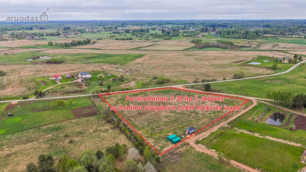1,38 ha sklypas su leidimu statybai ir 22 kw