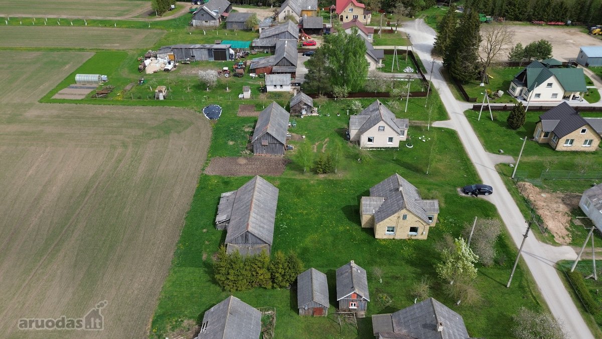 Parduodamas jaukus mūrinis namas ramioje - nuotraukos Nr. 11