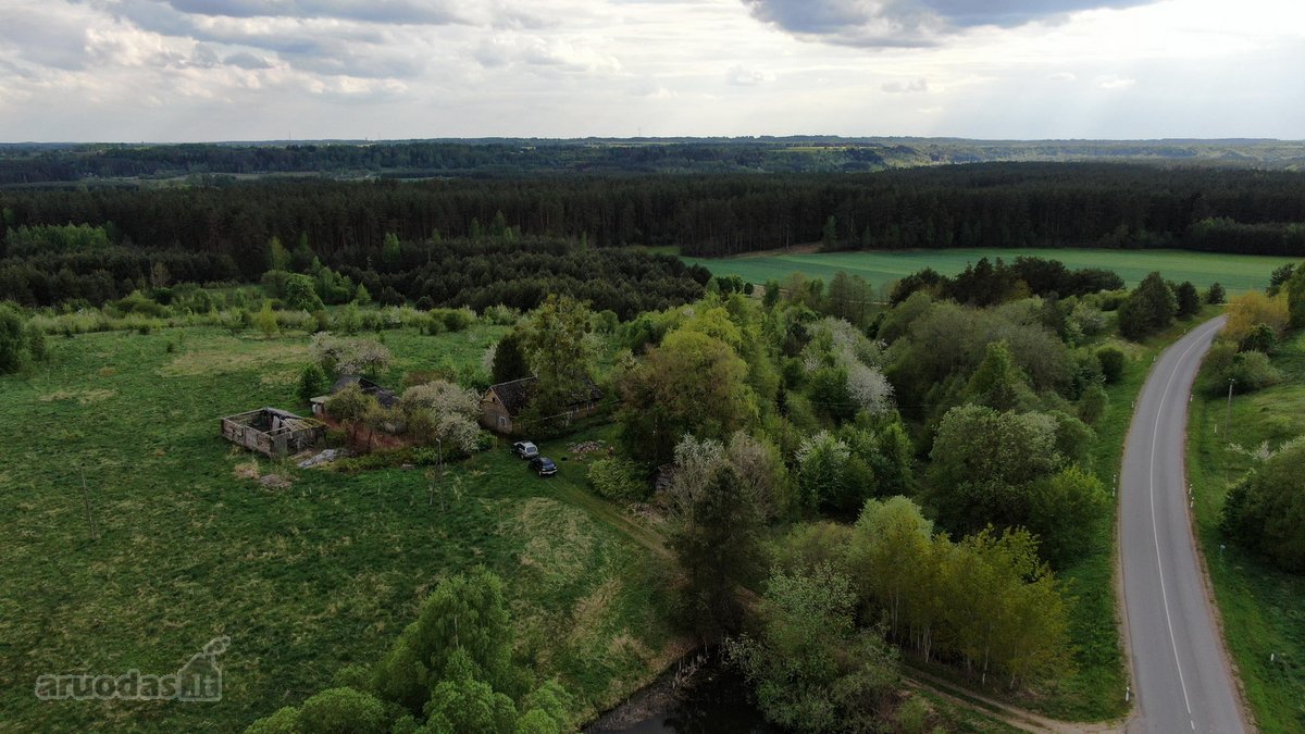 Sodyba 1940m. būklė vidutiniška. 