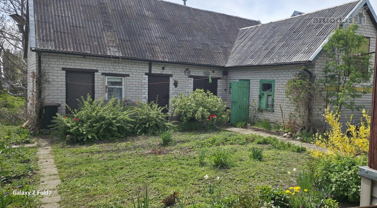 Parduodamas namas Ylakių mst. centre. Miesto - nuotraukos Nr. 4