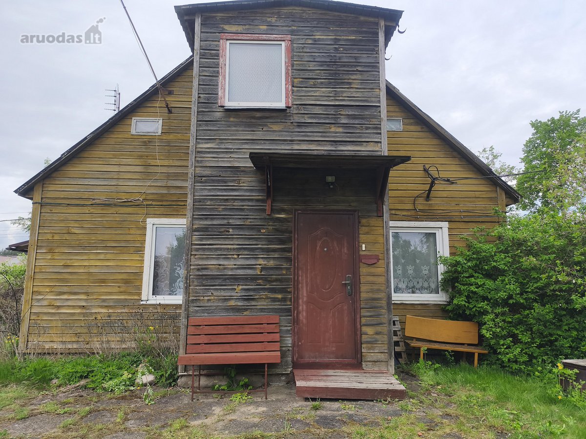 Butas su dalimi ūkinių pastatų ir dalimi - nuotraukos Nr. 26