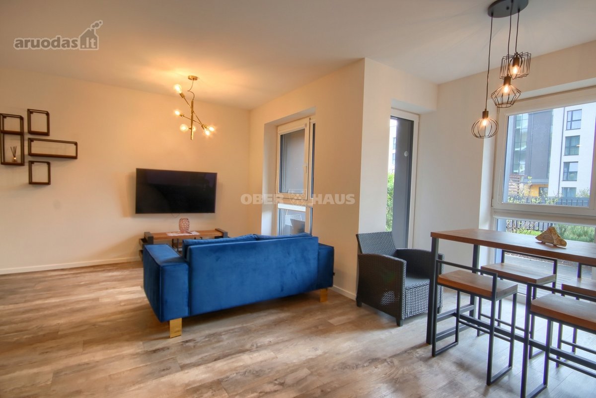 Modernus 3 kambarių butas su terasa ir