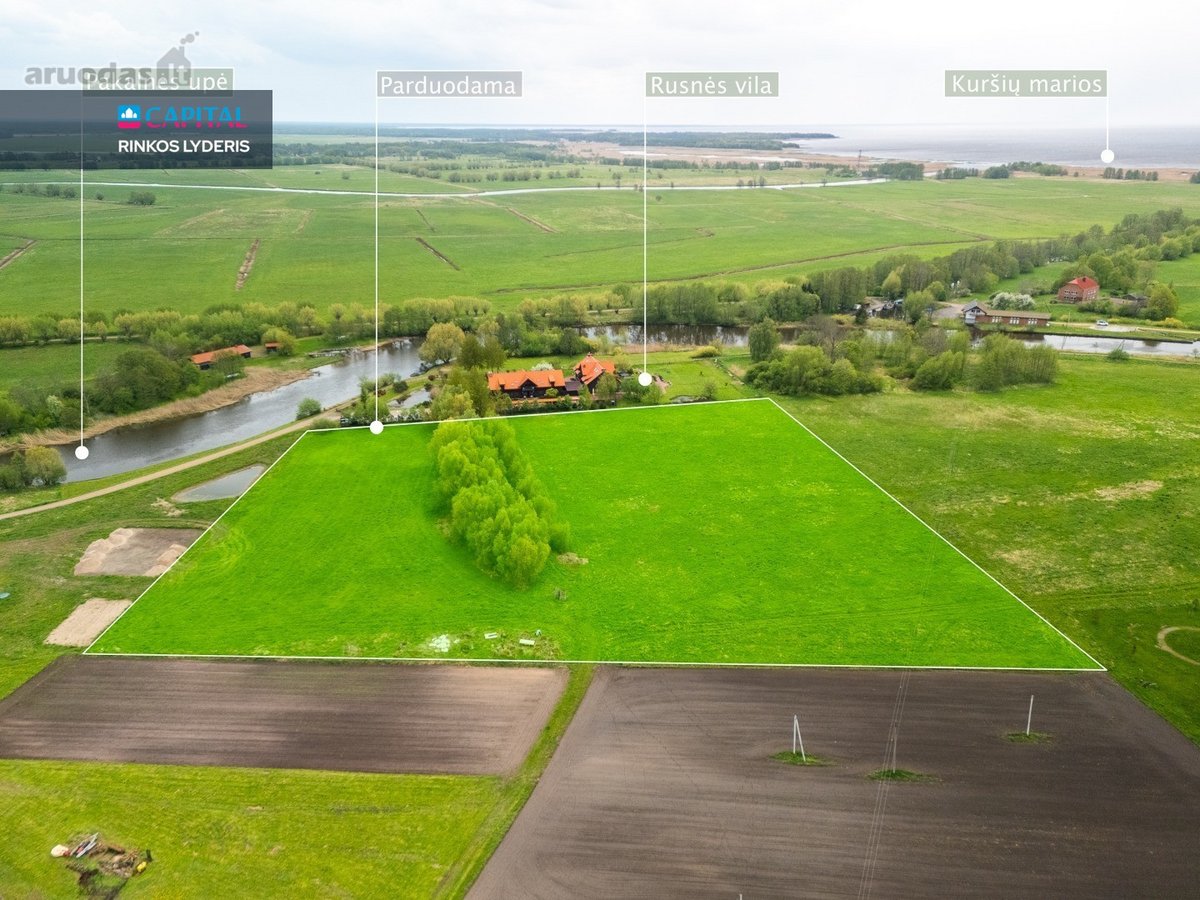 Parduodamas išskirtinis 2,74 ha (274 arų)