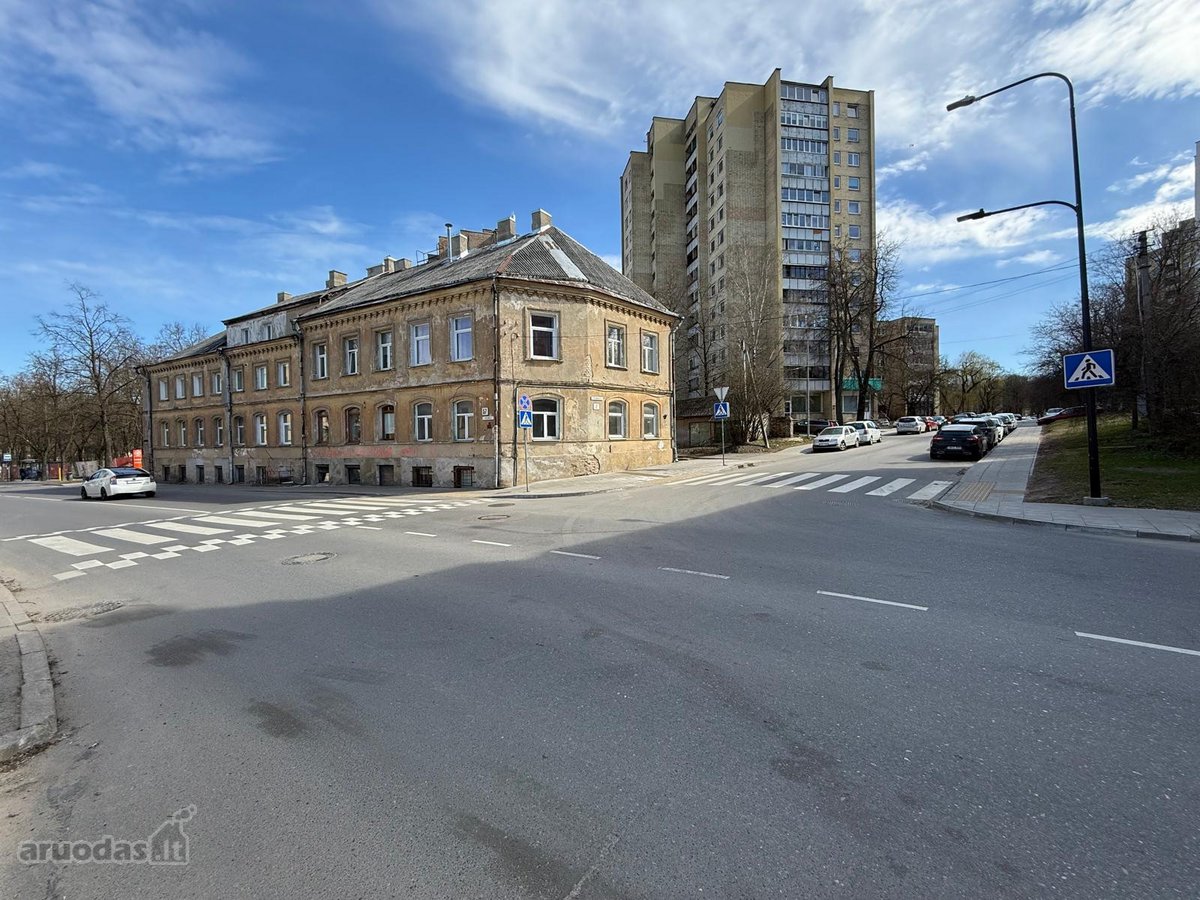 Parduodamas perspektyvus 3 kambarių butas - nuotraukos Nr. 2