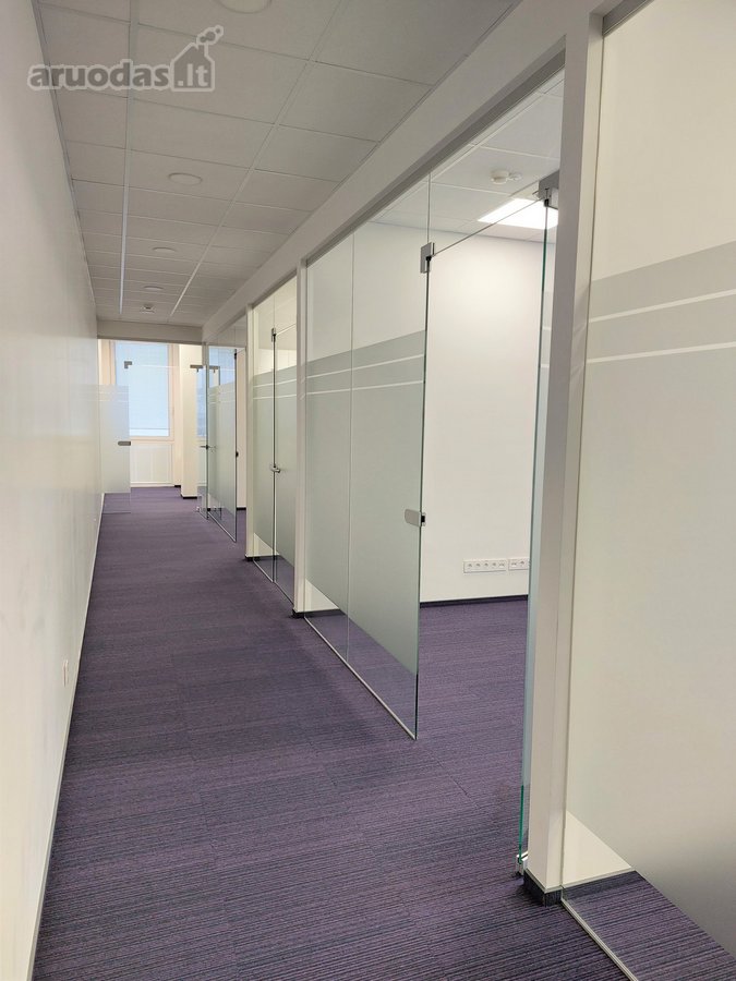 Nuomojamas biuras moderniame verslo centre - nuotraukos Nr. 15