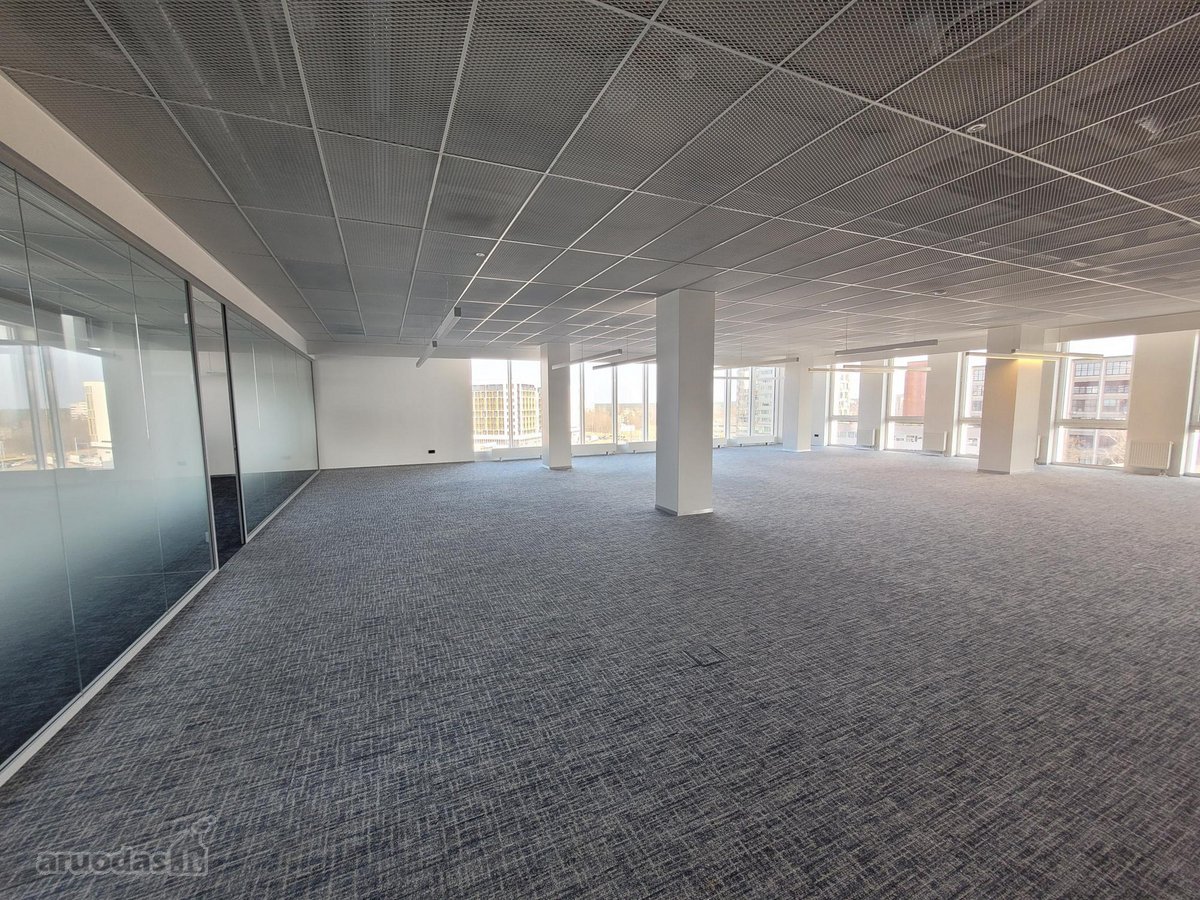 Nuomojamas biuras moderniame verslo centre - nuotraukos Nr. 2