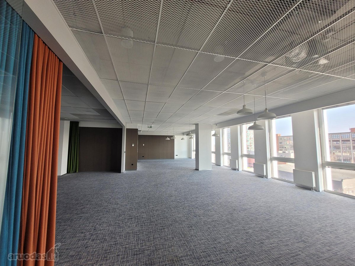 Nuomojamas biuras moderniame verslo centre - nuotraukos Nr. 9