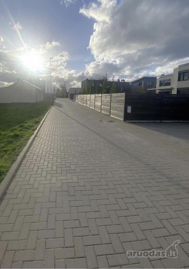 Vos keli šimtai metrų iki prekybos centro - nuotraukos Nr. 4