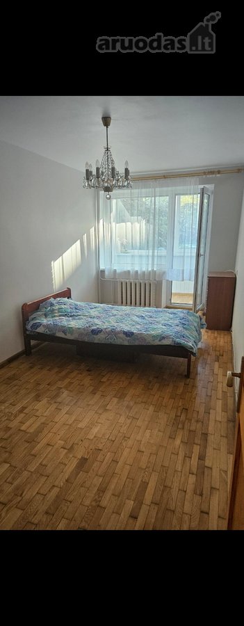 . Parduodamas 2 kambarių butas vienoje - nuotraukos Nr. 4