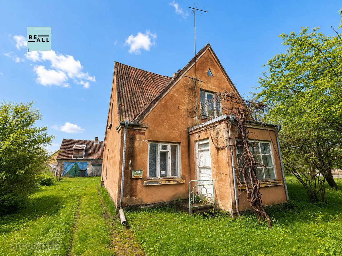 Parduodamas 5 Kambarių Namas Ramioje Pakruojo