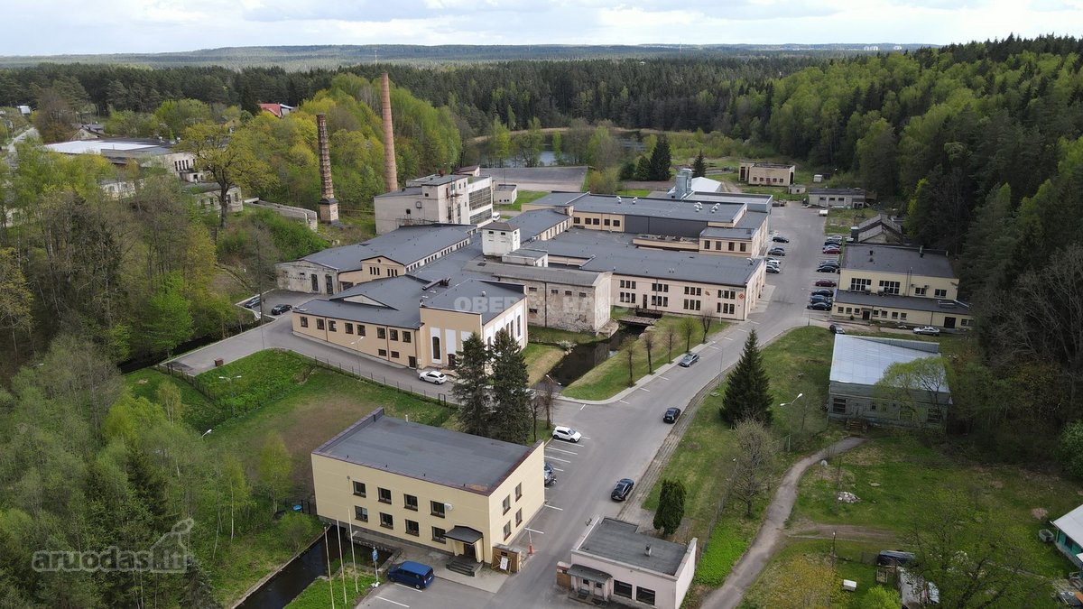 Išnuomojamos 300 - 380 m² ploto atskiri,