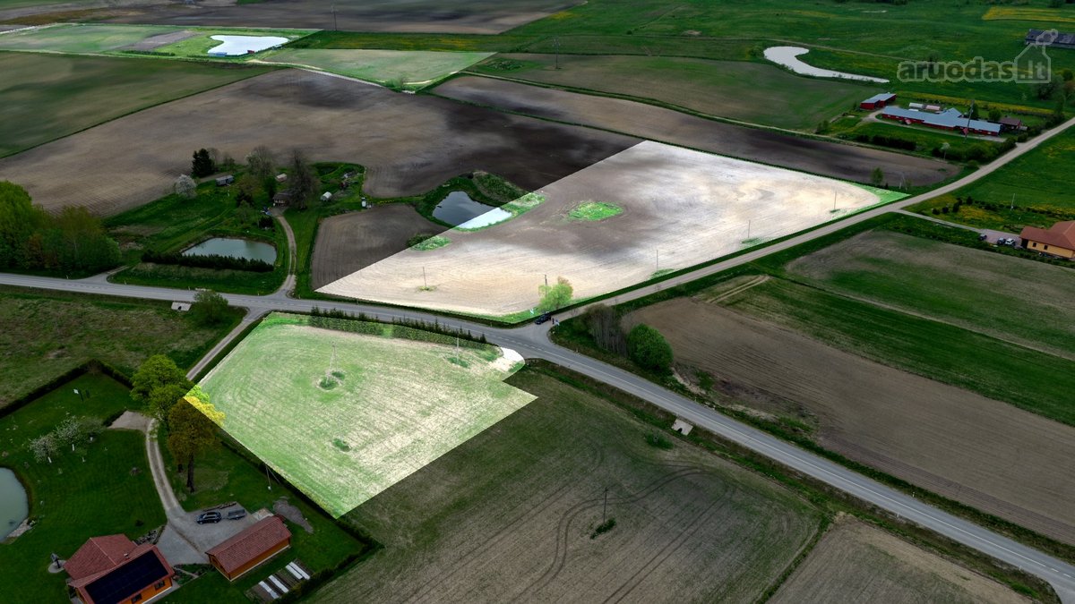 Parduodami 2 žemės ūkio paskirties sklypai