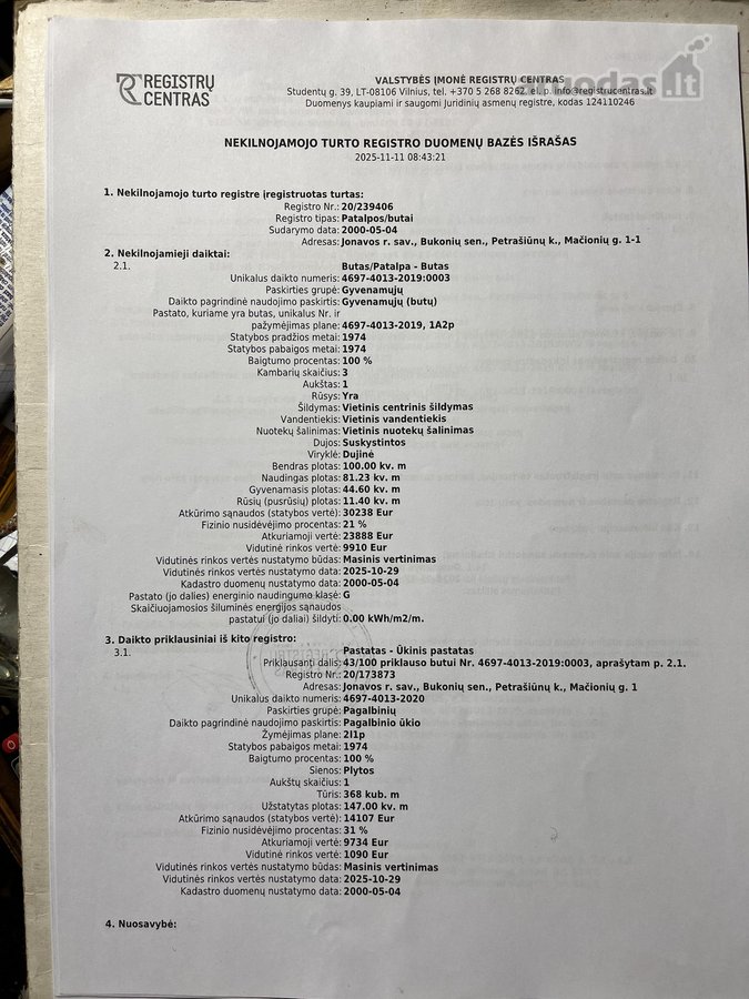 Parduodu trijų kkambarių butą per du aukštus