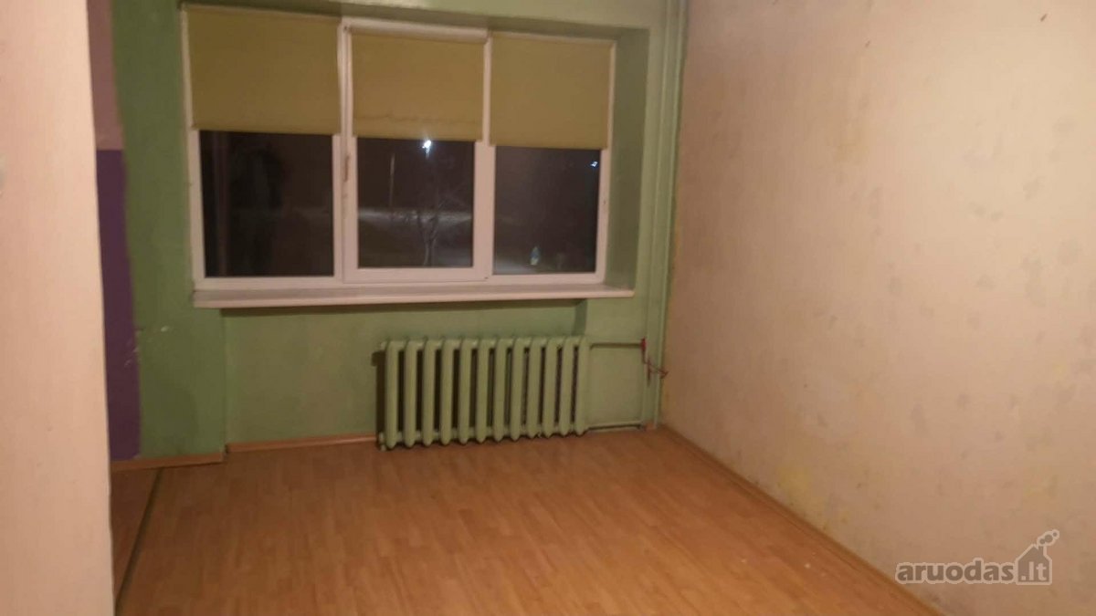 2 kambarių butas su žemės sklypu, Eičiai,