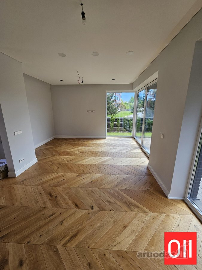 Parduodamas jaukus ir šviesus 3 kambarių - nuotraukos Nr. 11