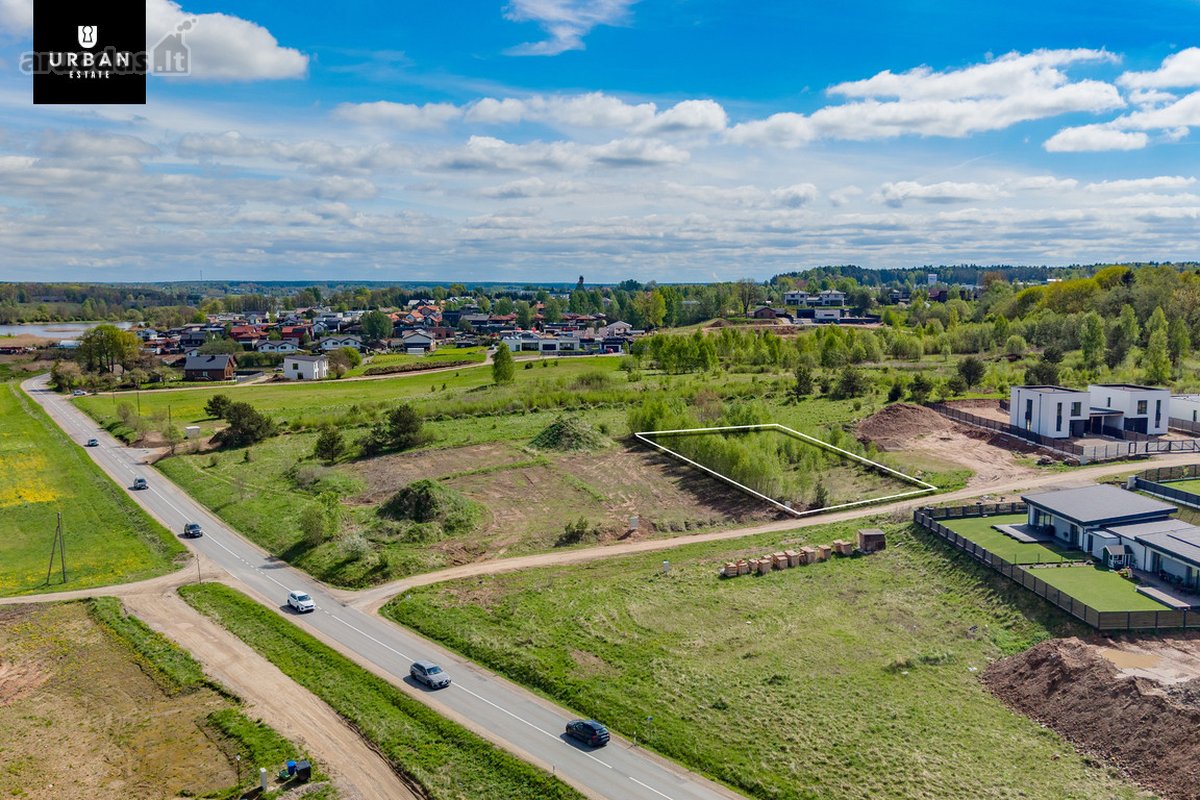 Šalia Bendorių, Šiaurinėje Vilniaus Pusėje –