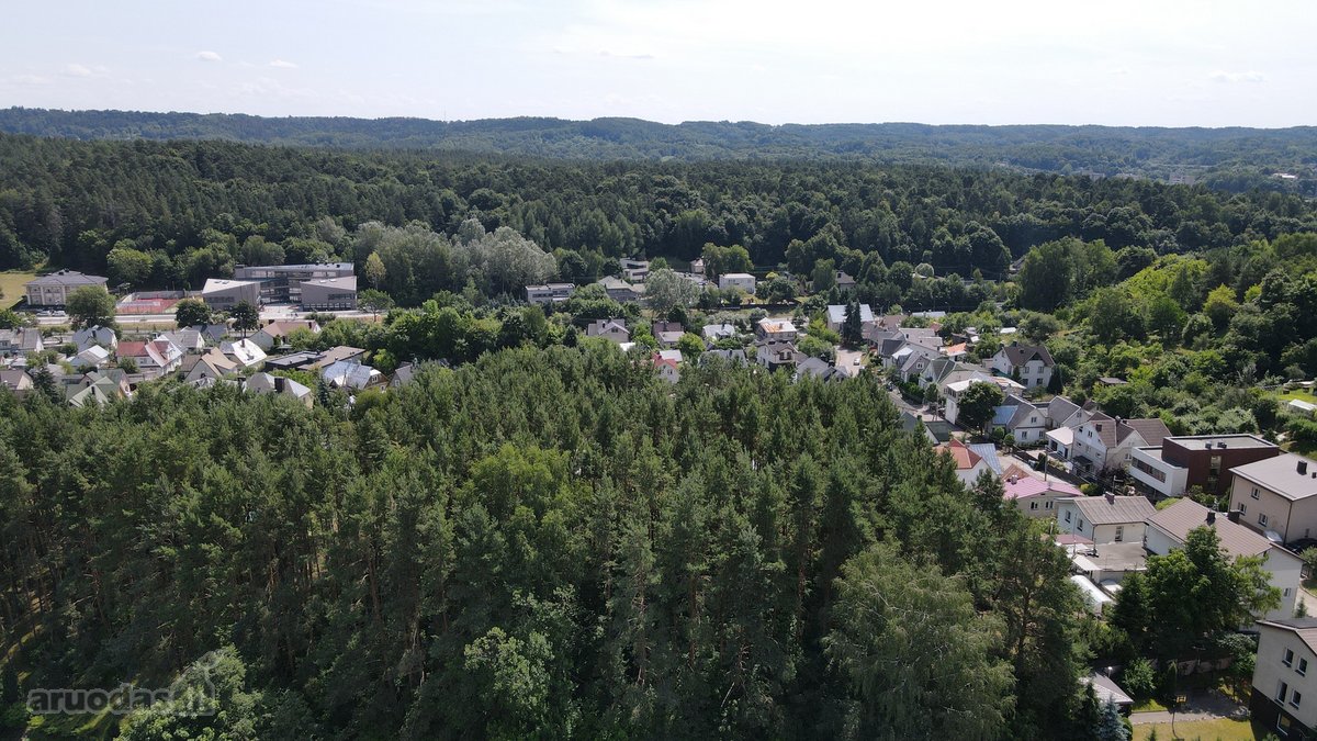 Parduodamas Šviesus Ir Erdvus Trijų Kambarių - nuotraukos Nr. 11