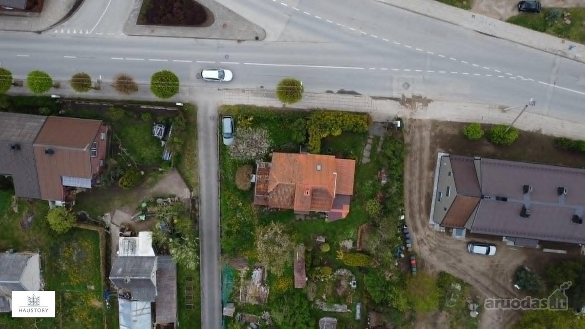 Parduodama gyv. namo dalis su sklypu - nuotraukos Nr. 2