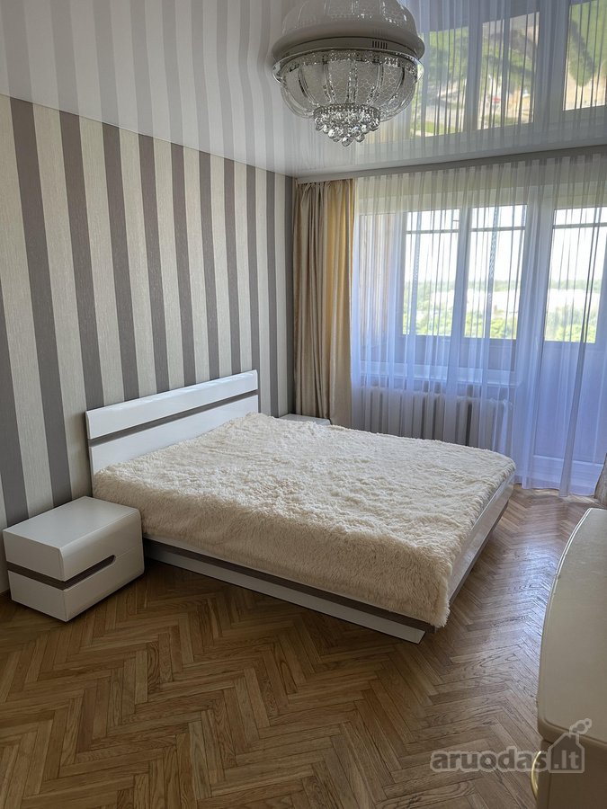 Parduodamas 2 Kambarių Butas Karoliniškėse