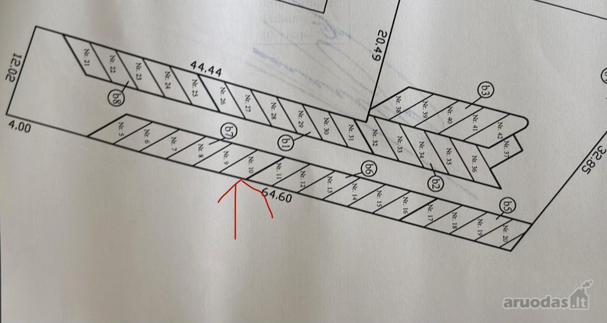 Nuomojama parkavimo vieta, šalia Cosmo loftų.