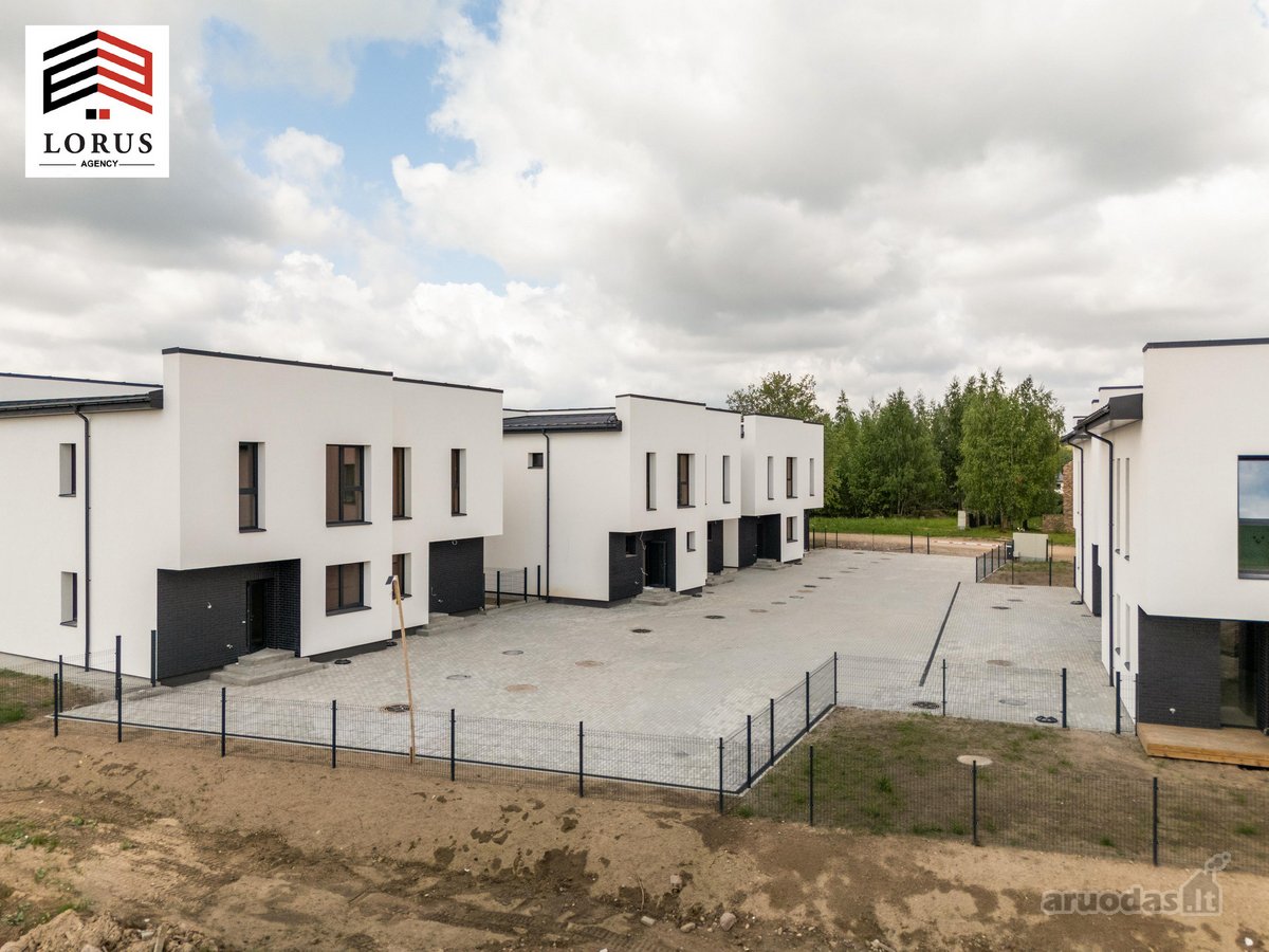 „Insta projektai“ pristato naują kotedžų